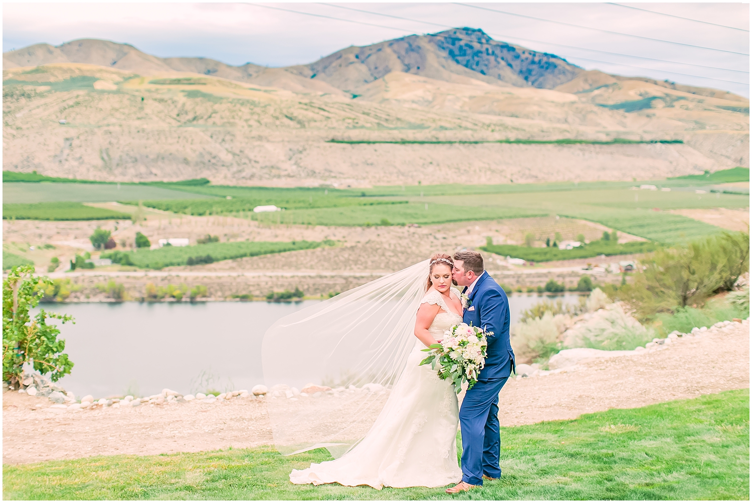 Rose's River Venues Wedding | Josh & Hannah