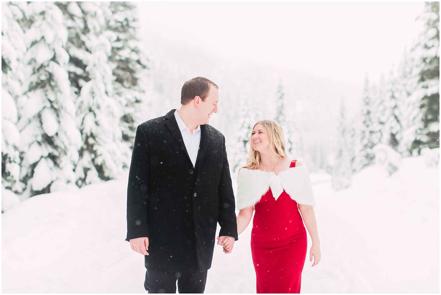 Snowy Alpental Engagement | Tanner & Maggie