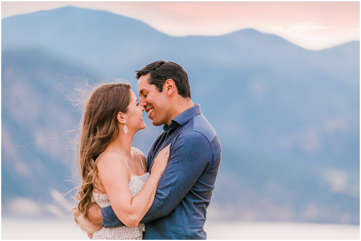 Lake Chelan Engagement | Carlos & Ali